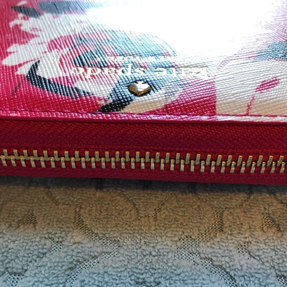 (2) KATE SPADE CEDAR STREET ROSE WALLETS NWT - Picture 8 of 8